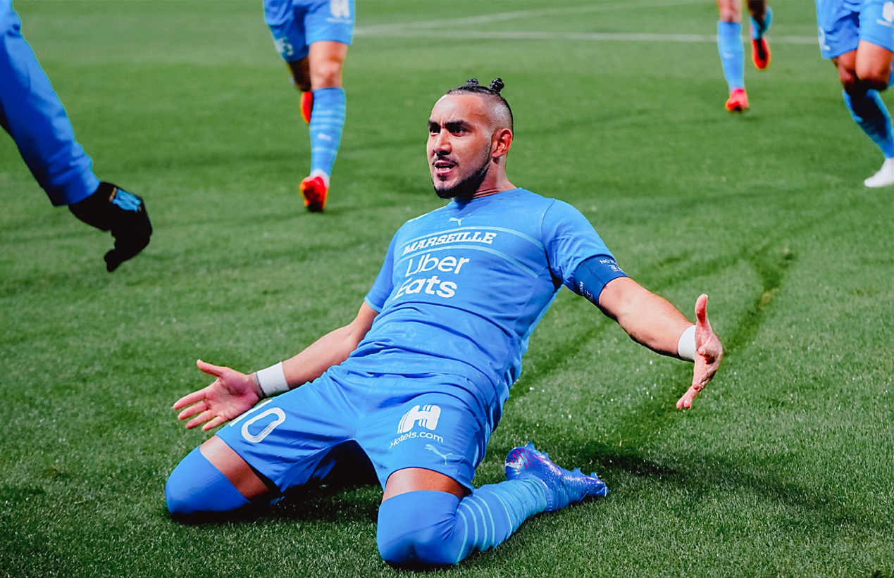 包含赛前亚特兰大备战法甲，更衣室发声细节曝光，态度坚定，轮换策略成焦点的词条