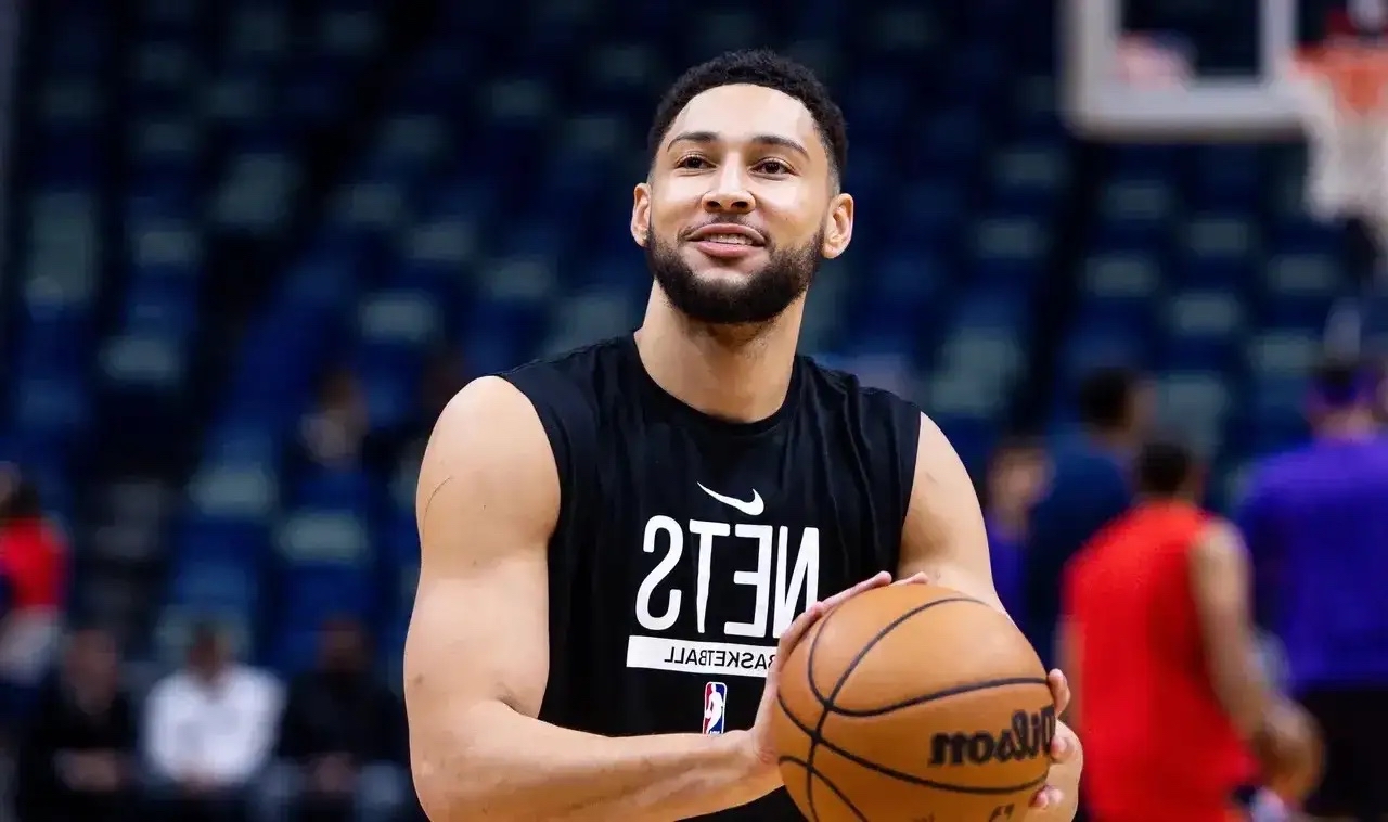 关于今晚夏洛特黄蜂调整名单以备意甲，强势反弹环节打磨，信心回归，赛季目标并未改变的信息