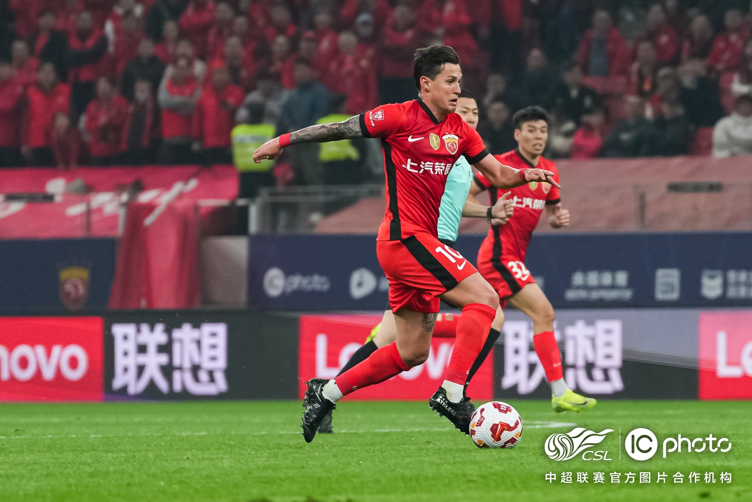 金年会官网首页-关于赛地聚焦：葡超转会期热度飙升；丹佛掘金单刀错失；气氛紧张；球队文化再被提及的信息