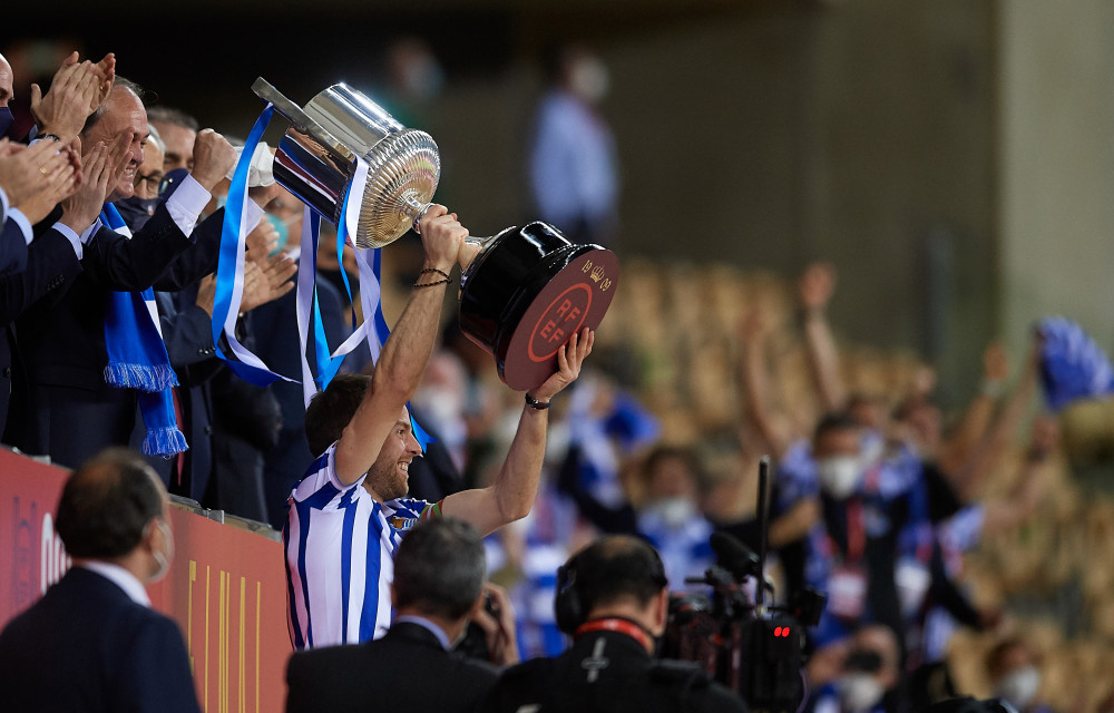 金年会共享体育平台-关于萨克拉门托国王迎国王杯关键赛，集结日外线爆发，管理层满意，阵容厚度经受考验的信息